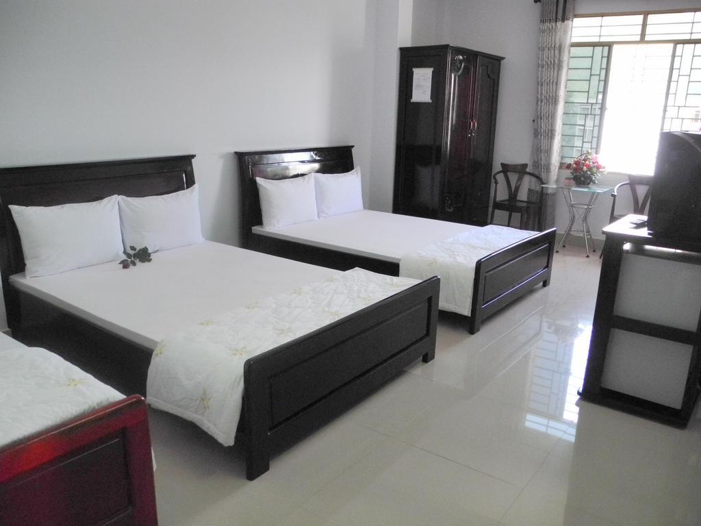 Nam Hong Hotel Nha Trang Chambre photo