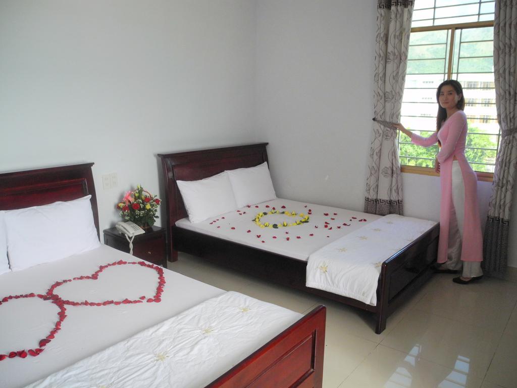 Nam Hong Hotel Nha Trang Extérieur photo